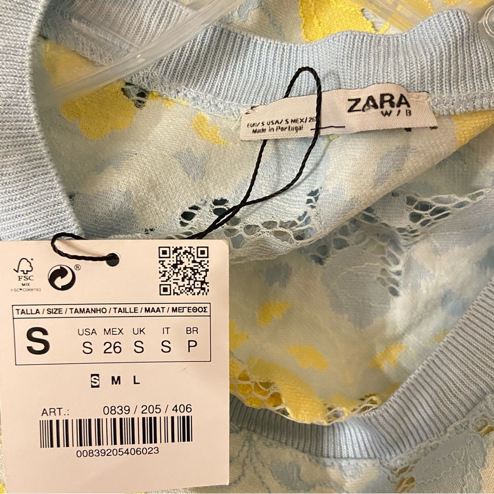 Zara Women’s Burnout Lace Pullover Bell Shaped Quarter Sleeves Top New - Picture 5 of 5